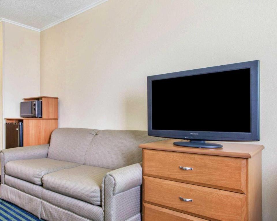 Quality Inn Ottawa Near Starved Rock State Park Dış mekan fotoğraf
