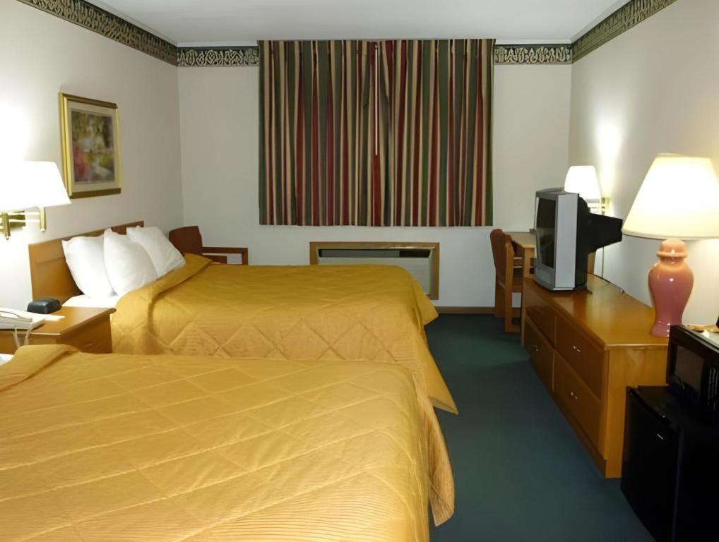 Quality Inn Ottawa Near Starved Rock State Park Dış mekan fotoğraf